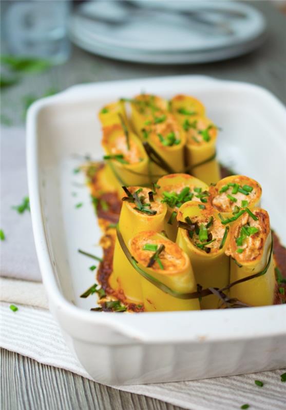 vegetarijanski valentinov meni v dvoje, hiter in enostaven recept za paccheri z ricotto in pečenim paradižnikom