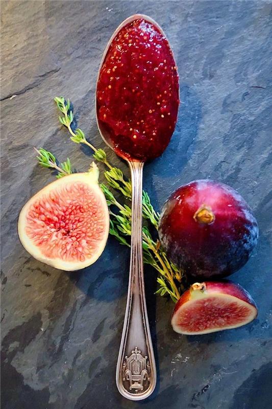 sezonski recept figov džem poletni jesen primer tradicionalnega sladkega recepta