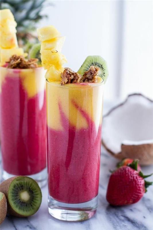 tropski-kivi-jagoda-in-ananas-smoothie-recept