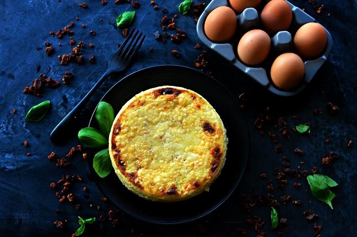 ką valgyti šį vakarą, mažai angliavandenių turinčių kiaušinių receptai, quiche lorraine receptas be tešlos