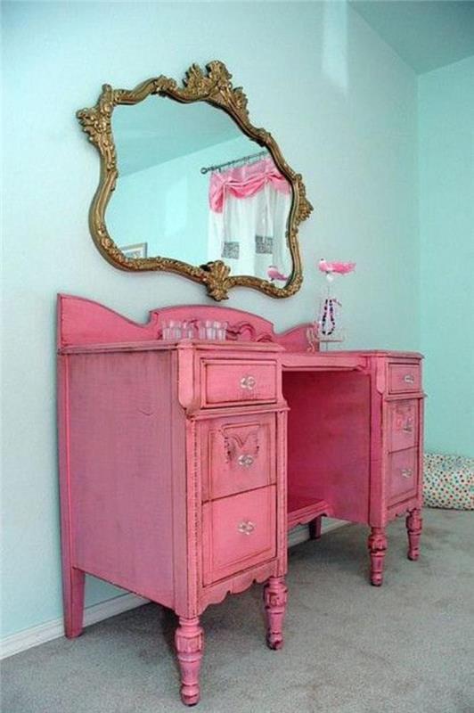 prenova-pohištvo-vintage-pobarvano-roza