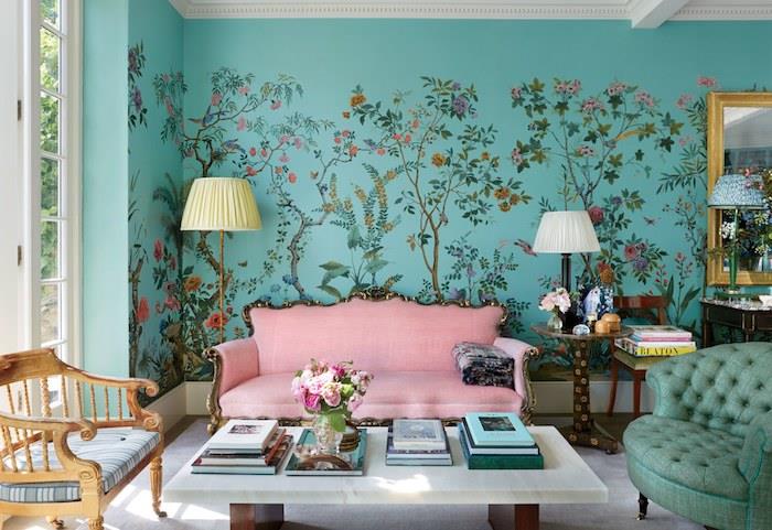 Toz pembe boyama toz pembe yatak odası iç sevimli toz pembe mavi duvar çizilmiş çiçekler ile pembe kanepe beyaz sehpa mermer