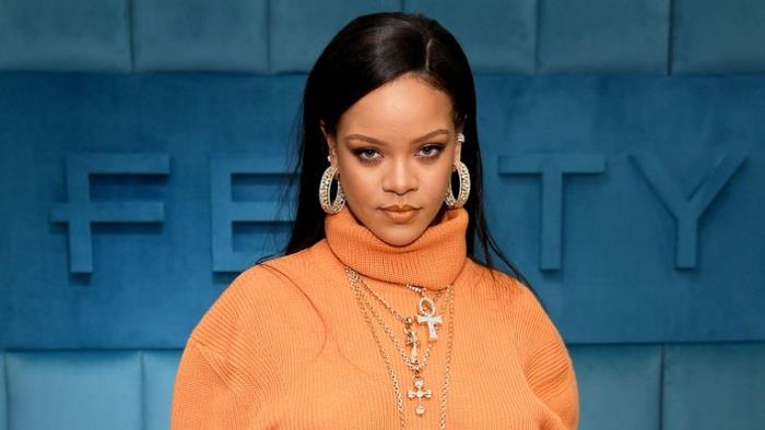 Rihanna, ena najbolj radodarnih zvezdnic v boju proti koronavirusu