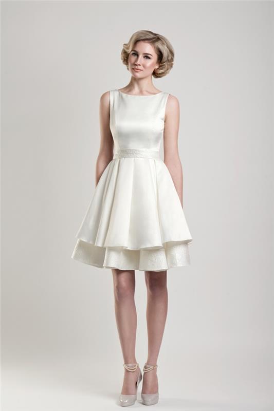 originali-trumpa vestuvių suknelė-idėja-kokia-trumpa suknelė