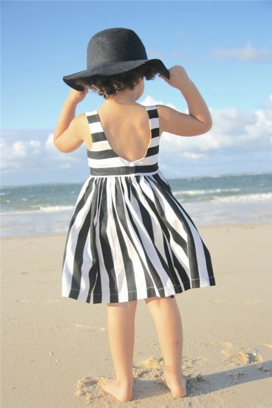 dört yaşındaki kız-elbise-çizgili-elbise-plaj-elbise-büyük-kız için