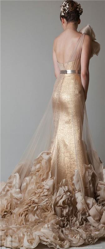 poročna obleka v bež barvi, žemljica iz šifona in srebrnega pasu