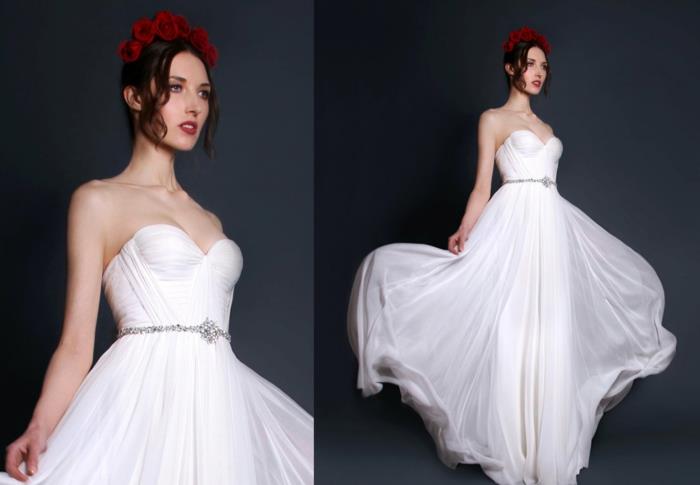 vestuvinės suknelės-be petnešėlių-nėriniai-įkvėpimas-paprasta-vestuvinė suknelė