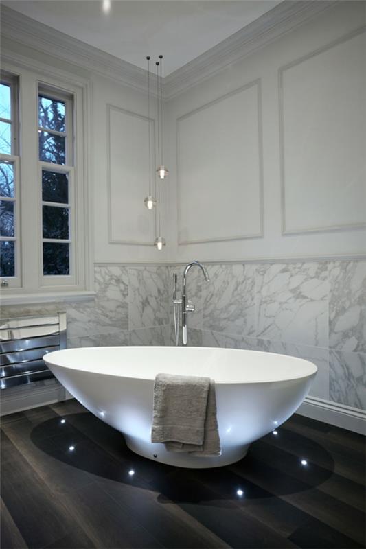 vonia-furnitūra-minimalistinės-idėjos-šiuolaikinei voniai
