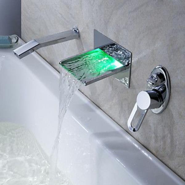 vonia-maišytuvas-krioklys-maišytuvas su LED lempute