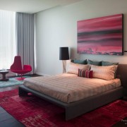 Design della camera da letto rosa femminile