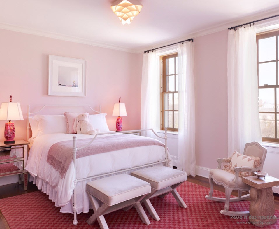 Design della camera da letto rosa