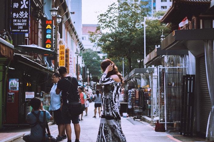 Gatvės stiliaus moters apranga bohemiškas paprastumas ilga bohemiška suknelė ilga hipiška prašmatni suknelė
