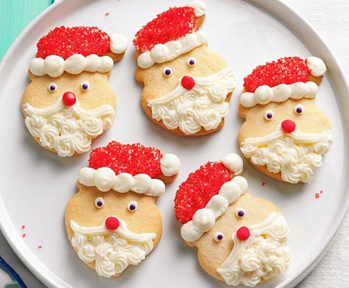 hiter in enostaven recept za božične piškote, maslene piškote in vanilijo z glazuro v obliki Božičkovega obraza