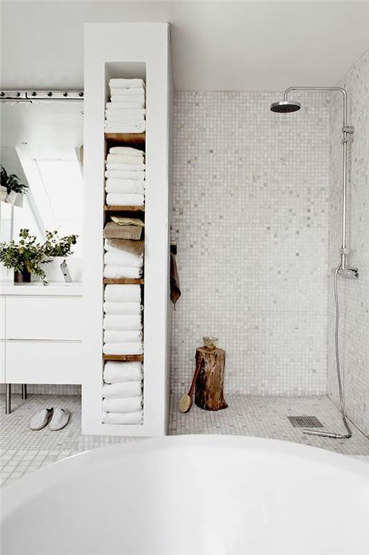 kopalnica-stari-mozaik-bela-italijansko-ploščica-tuš-retro-ploščice