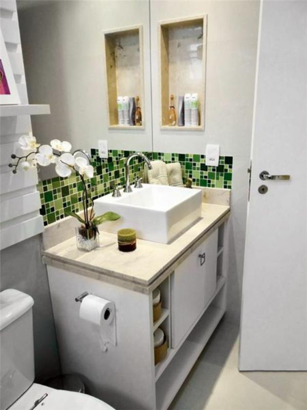 5m2 banyo, zen banyo dekoru, sıcak zen banyo, kare beyaz lavabolu banyo dolabı