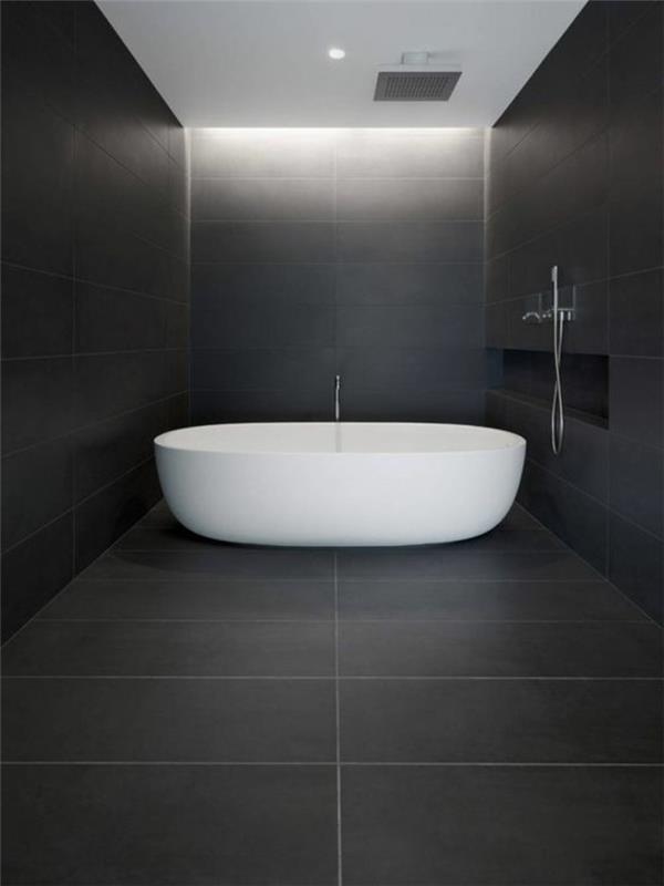 baltos ir juodos spalvos vonios kambarys-balta vonia-tamsus-antracito vonios kambarys