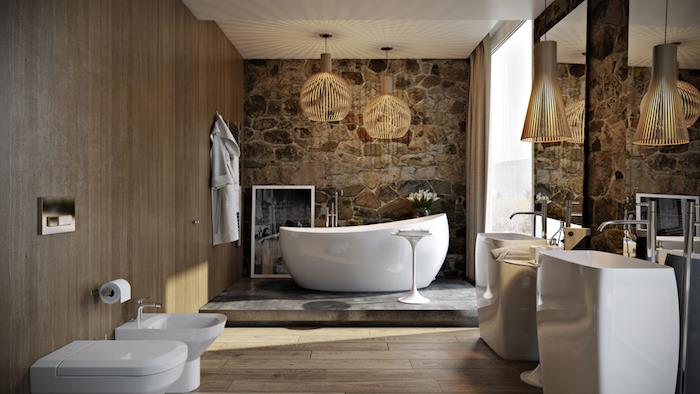 medinis ir akmeninis vonios kambarys iš smėlio ir baltos medienos sienos, kitas - iš akmens