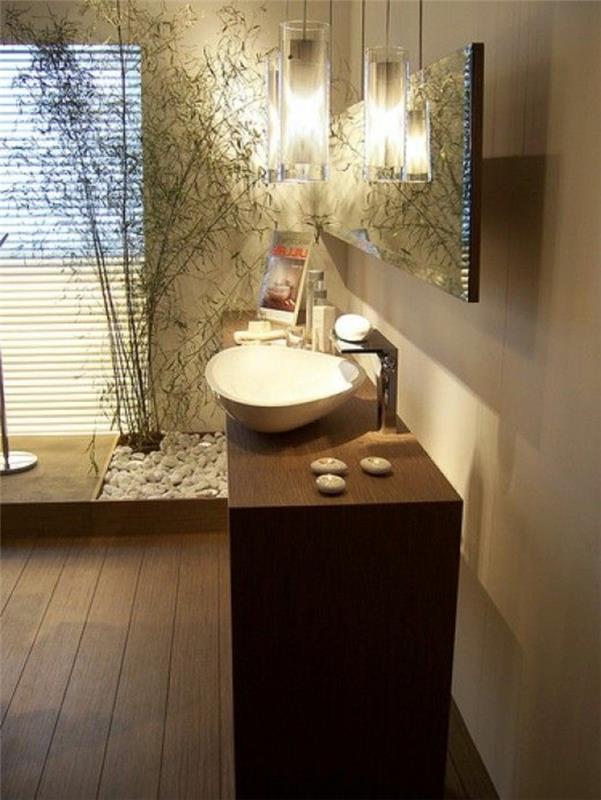 zen-deco-vonios kambarys-bambuko grindys-tamsiai rudos-medinės grindys
