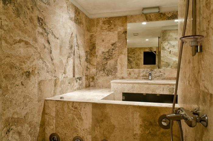 spa alanı, büyük ayna, otantik notalarla kaplama, beyaz tavan