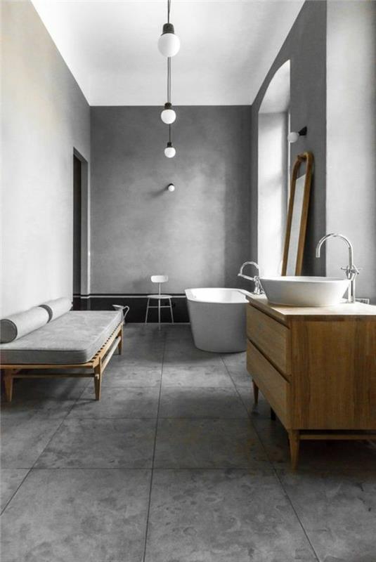 pilkas-vonios kambarys-su-dekoratyviniu-betonu-betonu-stalviršiu-vašku-betonu-pilku-betonu-plytelėmis