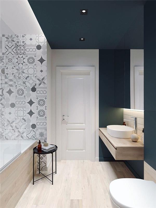 Modern banyo küçük alan lavabo dolabı ahşap minimalist klozet asma beyaz ve ahşap küvet