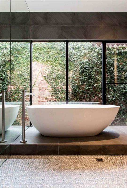 kokiomis spalvomis suprojektuoti šiuolaikišką zen vonios kambarį, šiuolaikišką vonios kambario dizainą su vonia