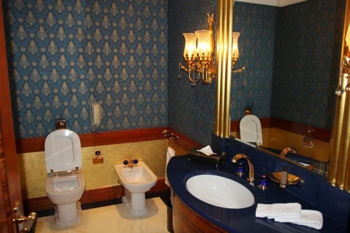 orientalsko-kopalniško-eksotično-mozaično-andaluzijsko-kopalniško pohištvo