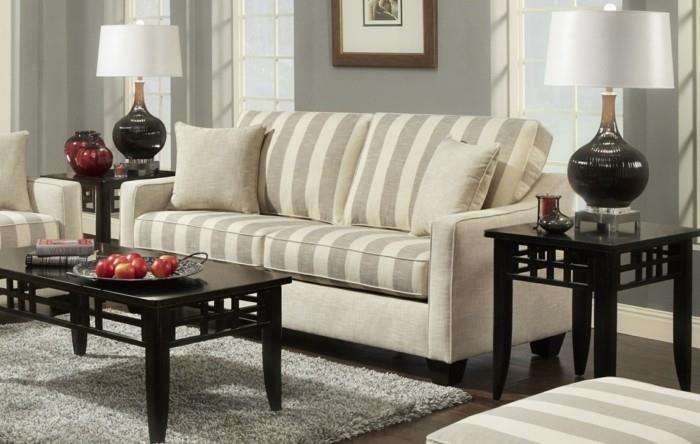 svetainė-sofa-kabrioletas-linas-gražus-interjero išdėstymas-klasikinis-saugykla