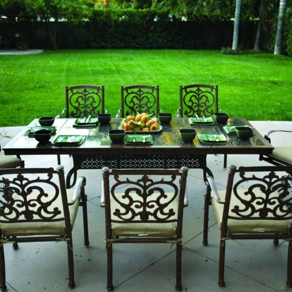 aliuminio-sodo baldai-stačiakampis-stalas-ir-šešios kėdės