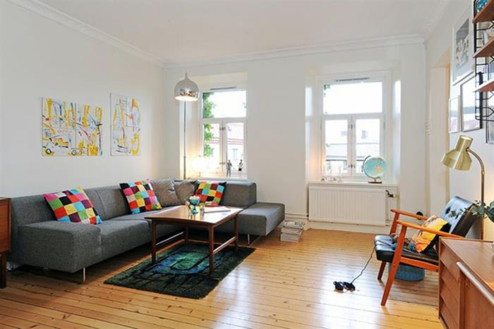 Skandinaviški gyvenamojo kambario pagalvėlės su geometriniais raštais