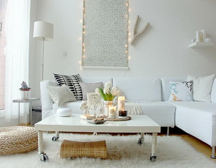 Skandinaviškas-svetainė-stalas-lygus ir minkštas kilimas