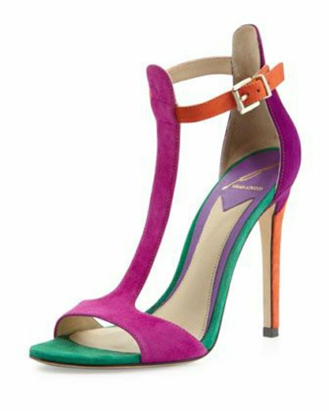 kadın-renkli-sandalet-2016-kadın-ayakkabı-son-trendleri
