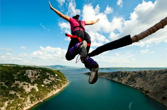 bungee-jump-bridge-maslenica-hırvatistan-ölmeden önce-yapılması gerekenler
