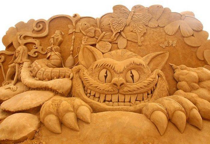 pesek-kiparstvo-pošastna zver