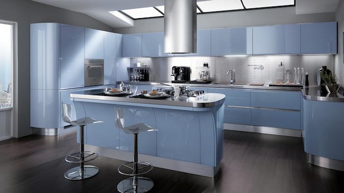 atviro plano virtuvės mėlynas dizainas