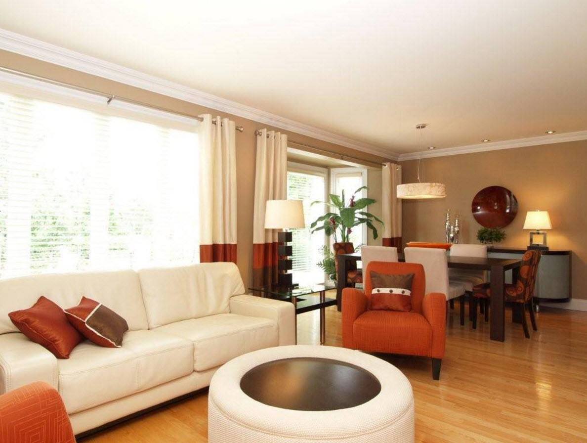 Persianas e cortinas em cores claras
