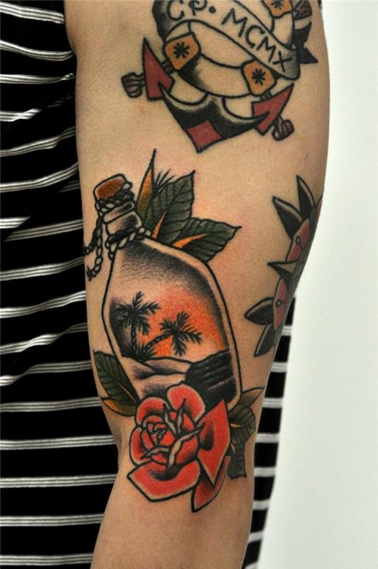 Rose tattoo pomeni tradicionalno ameriško tetovažo