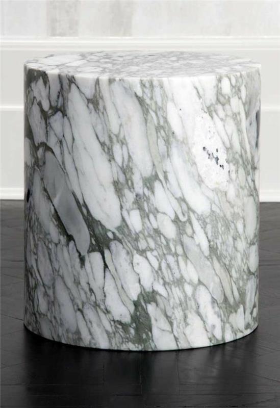 enostavnost-in-eleganca-s-to-cilindrično-veno-marmor-mizica