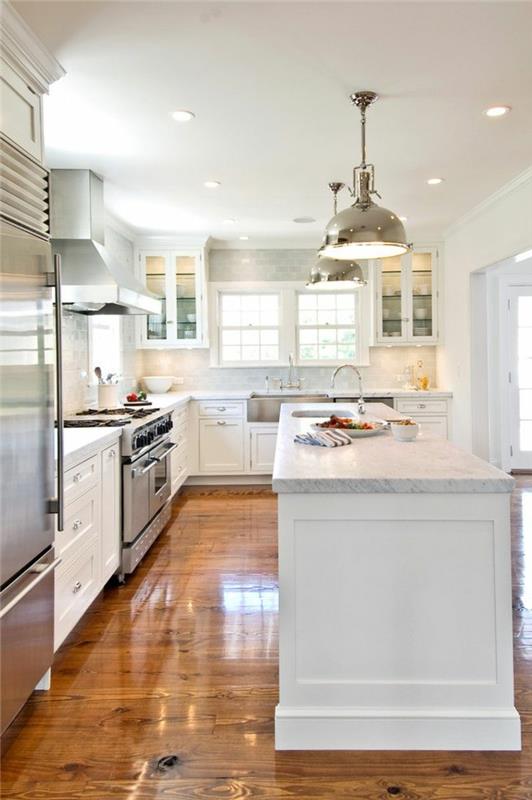 tamsios parketo grindys baltoms virtuvėms-baltos-lakuotos-virtuvės baldai atitinka