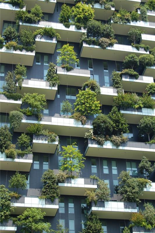 Zeleni balkoni zelenejše stavbe, zmanjšajo onesnaženost, je aplikacija opozorila na spremembe