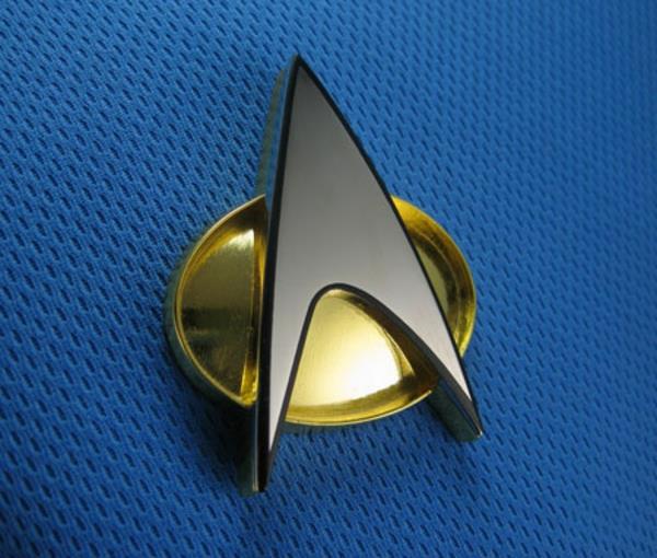 star-trek-tng-communicator-rozet-geek-hediye-fikri