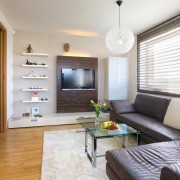 Didelė kampinė sofa