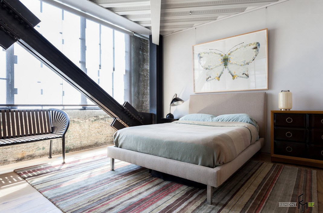 Sfumature di grigio nel design della camera da letto