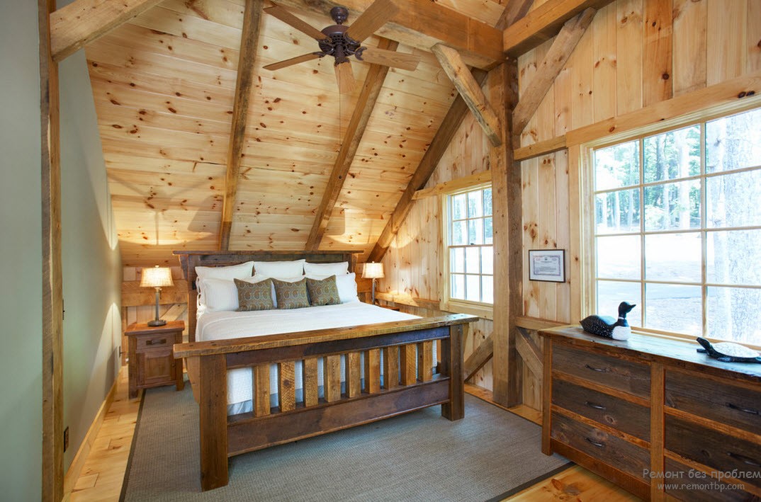 Camera da letto in stile chalet