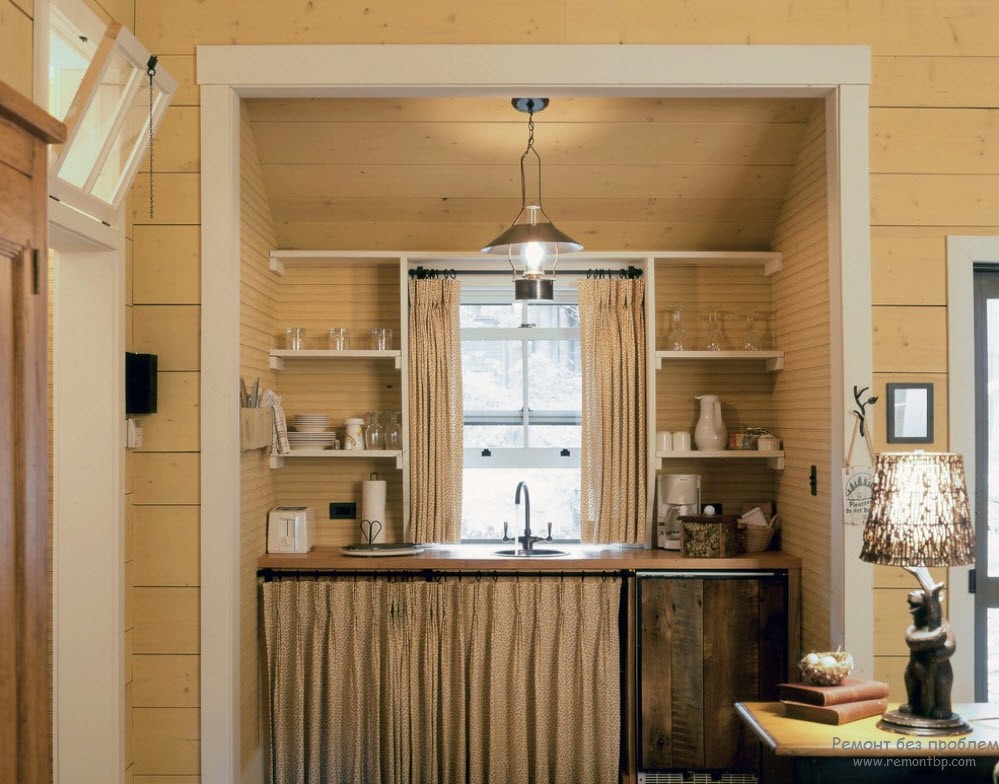 Camera in stile chalet
