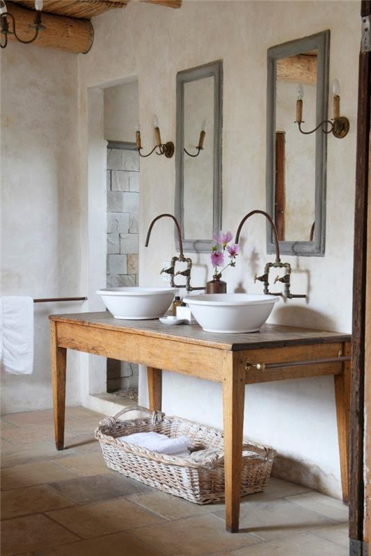 country chic tarzı kumlanmış efektli boya ahşap dolap çift lavabo dokuma sepet havlu banyo