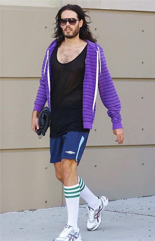hipsteriška sportinė apranga su ilgomis kelių kojinėmis