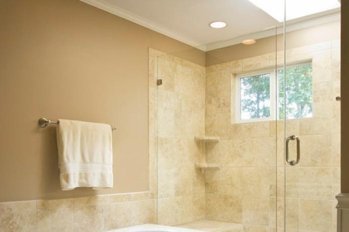 stulbinantis smėlio spalvos vonios kambario spalvos idėja-nuostabus sprendimas jūsų vonios kambariui