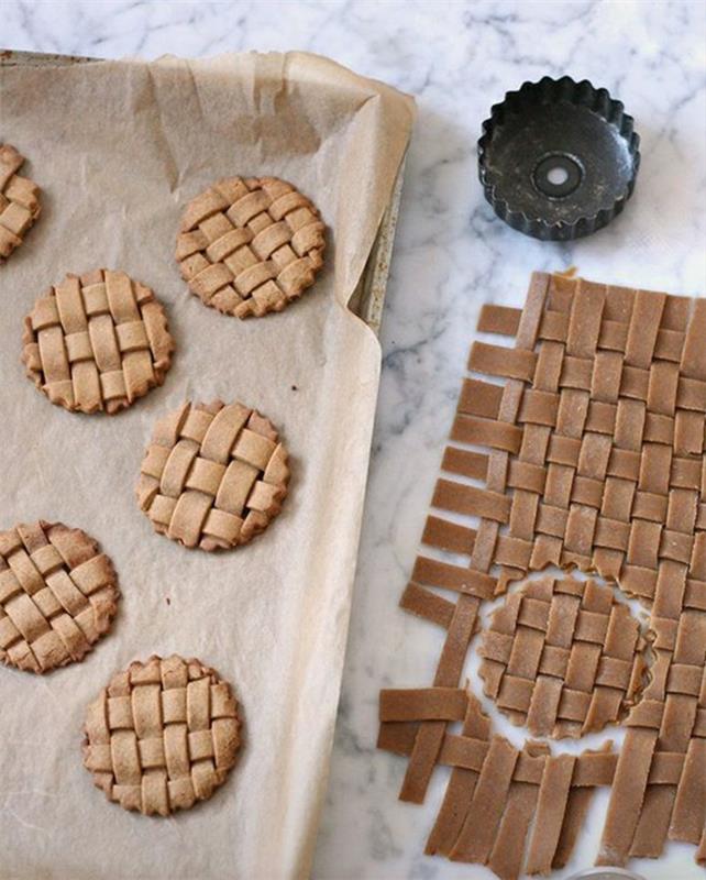 superb-small-shortbread-cake-roll-decorating-cake