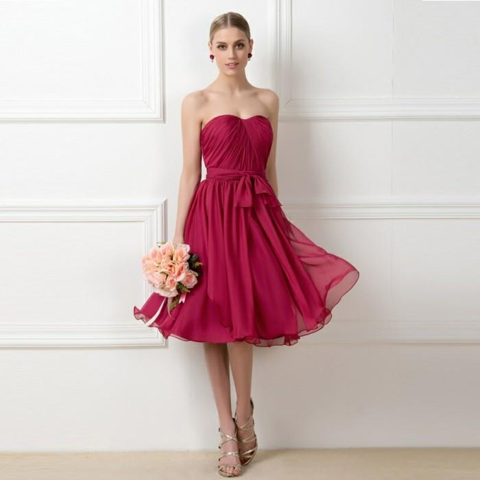lepa-poročna-obleka-poročna-obleka-koktajl-obleke-klasična-ideja-v-roza